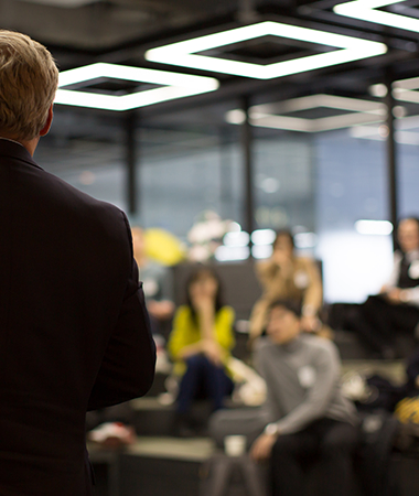 Communicating Effectively with Stakeholders During a Crisis